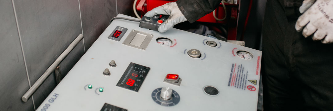 Descarbonización del motor: qué es, cuándo hacerla y por qué es clave para el rendimiento de tu vehículo